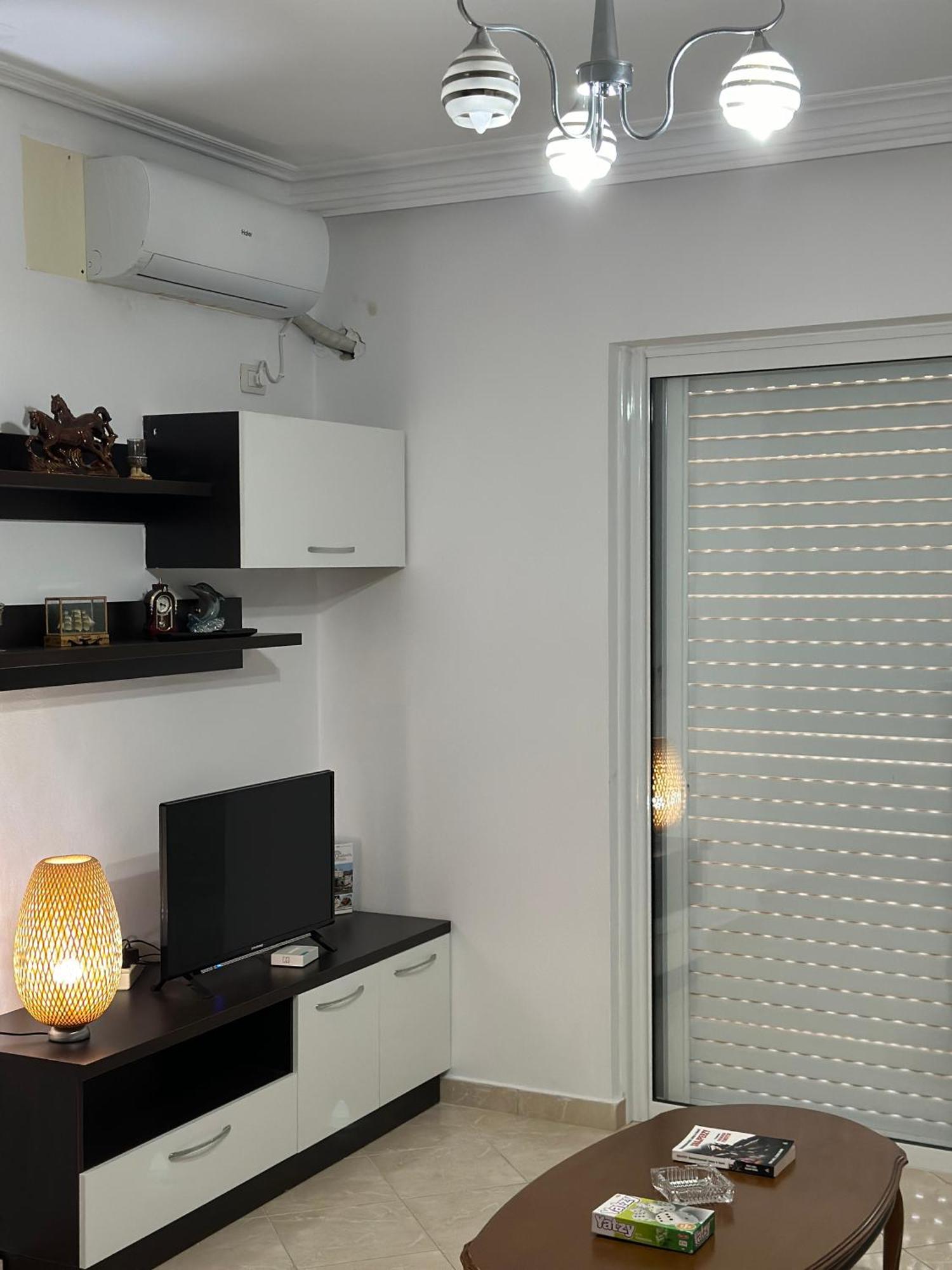 Sail Ocean View Apartments Sarandë 外观 照片